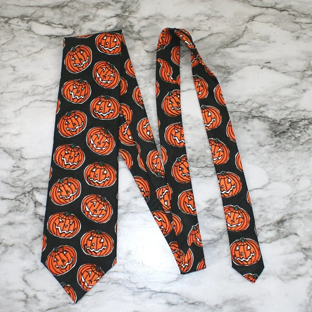 SURREY Necktie Halloween Pumpkin Jack O Lantern Menswear Neck Tie Orange Black